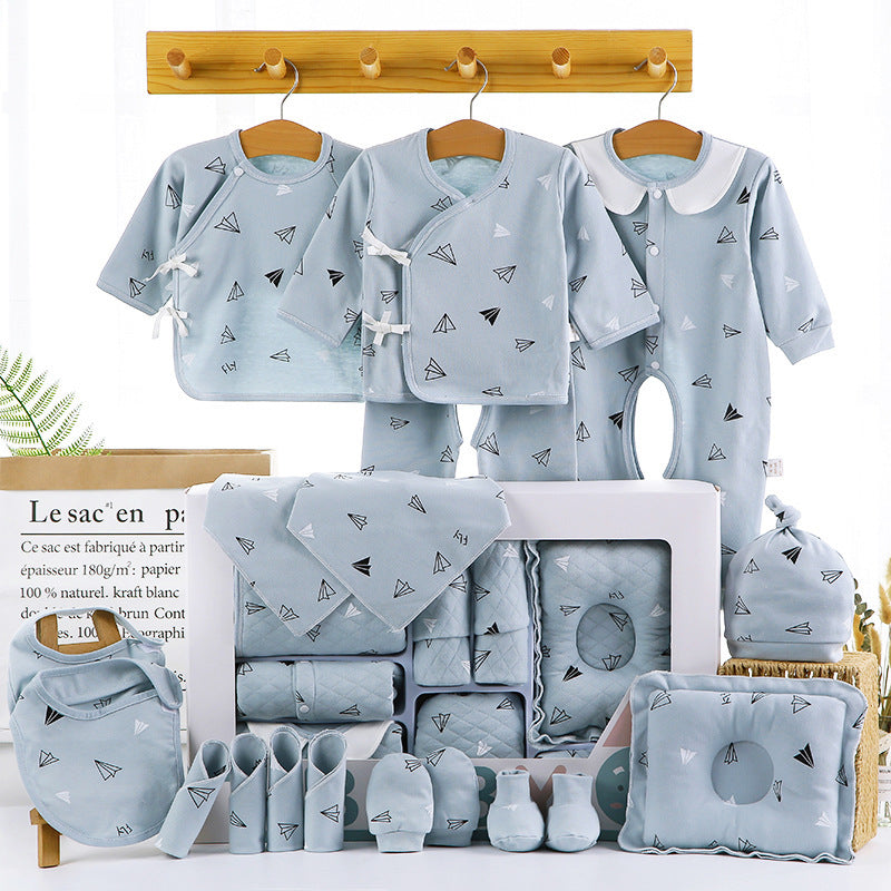Boîte cadeau de vêtements en coton pour bébé.